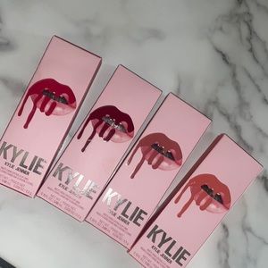 For 1 $25.      A bundle of 2 - $40.     All 4 - $75